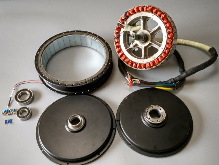 QS 205 V3 Custom Modified in 18" moto rim for Typhoon