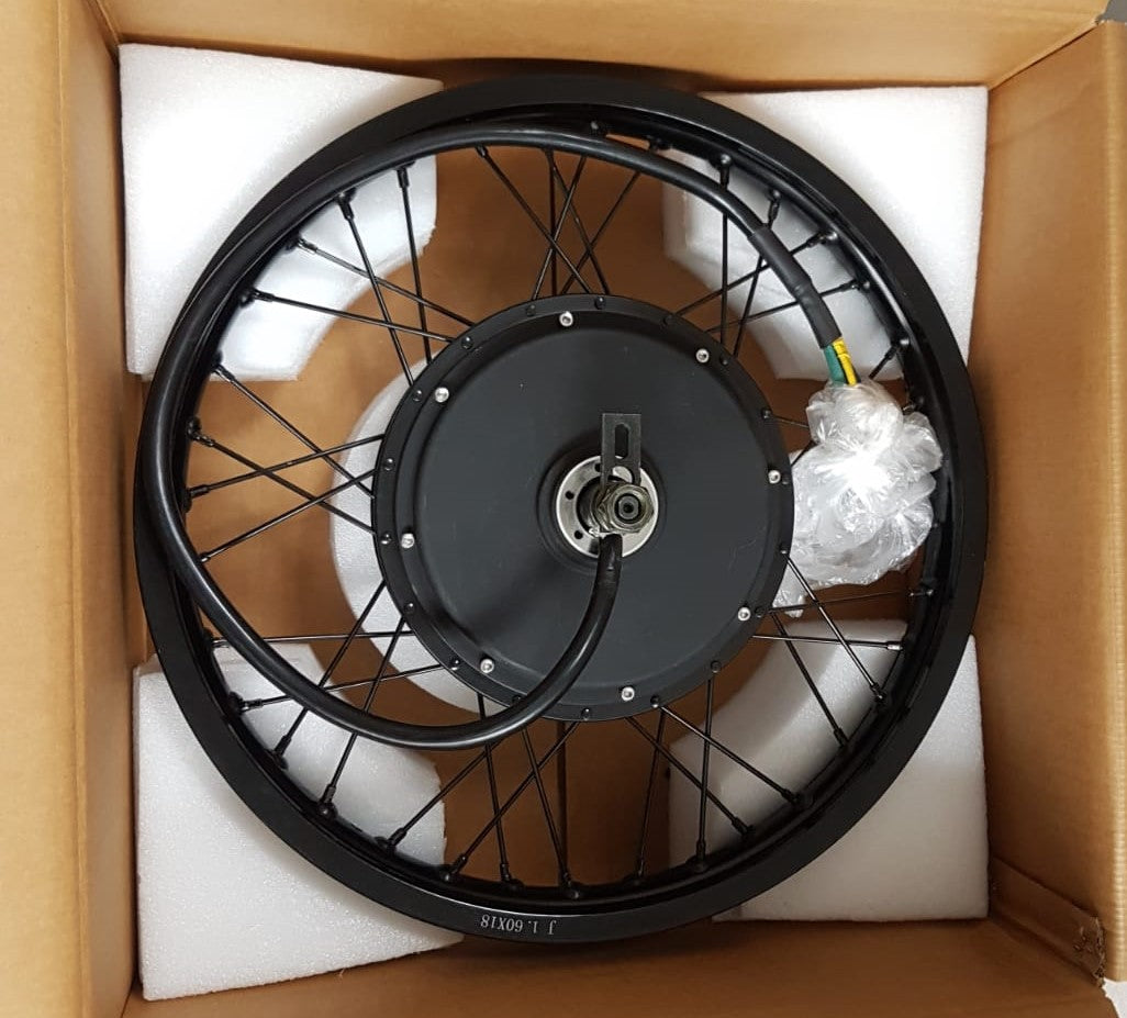 QS 205 V3 Custom Modified in 18" moto rim for Typhoon