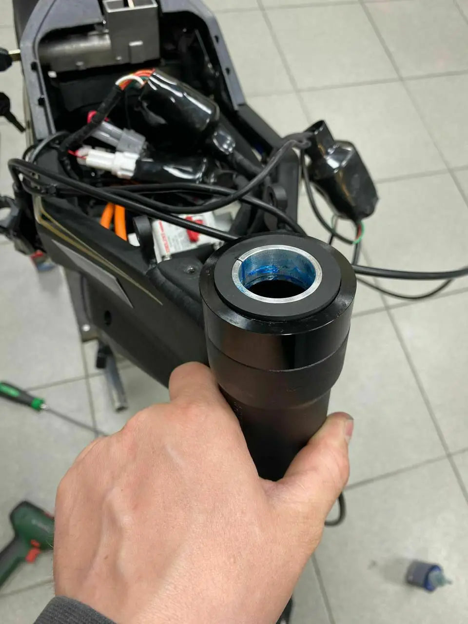 Protezione cuscinetto sterzo per E Ride e Talaria